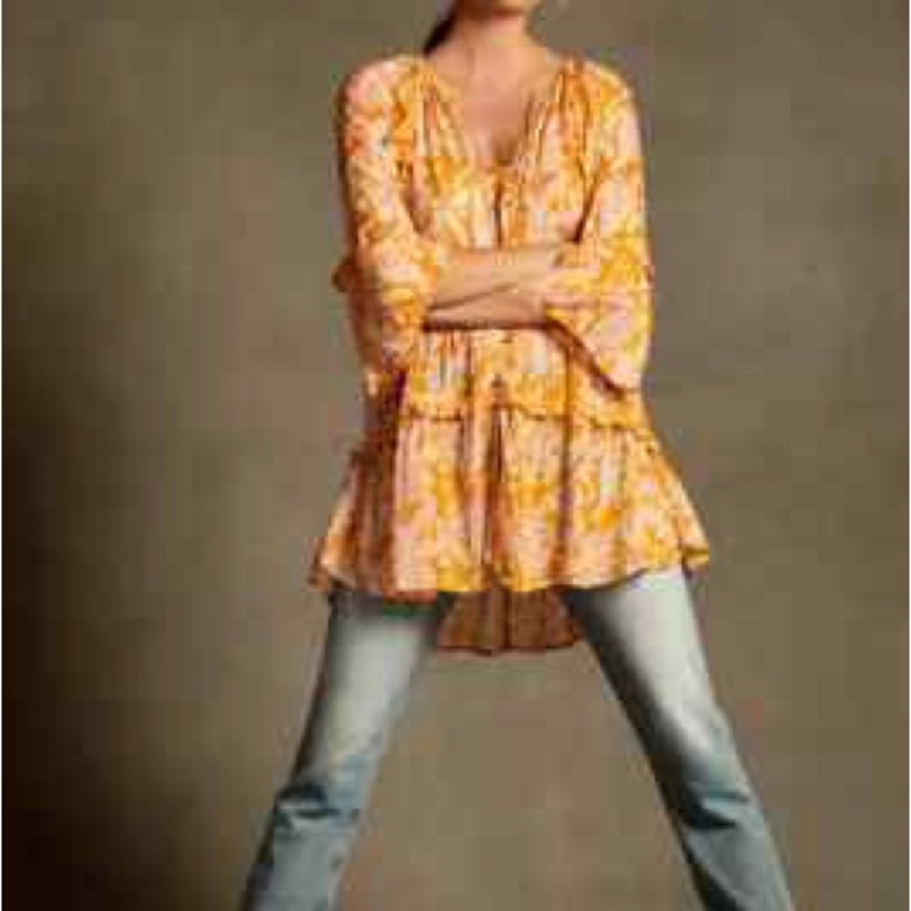Anthropologie Mia Tiered Ruffle Bell Sleeve Top/Tunic